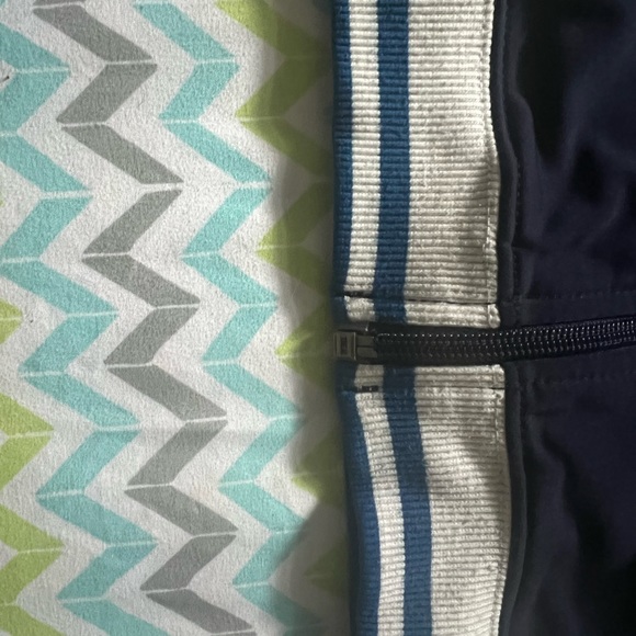 Hilfiger track jacket 18m - Picture 3 of 3